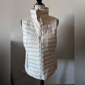 Columbia Women's Off-White cream OmniHeat Puffer Down Vest M